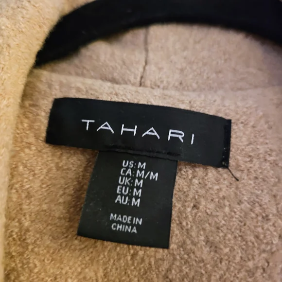 Tahari Camel Boiled Wool Open Coat | Draped Lapel Elegant Outerwear | Size M - Picture 7 of 7
